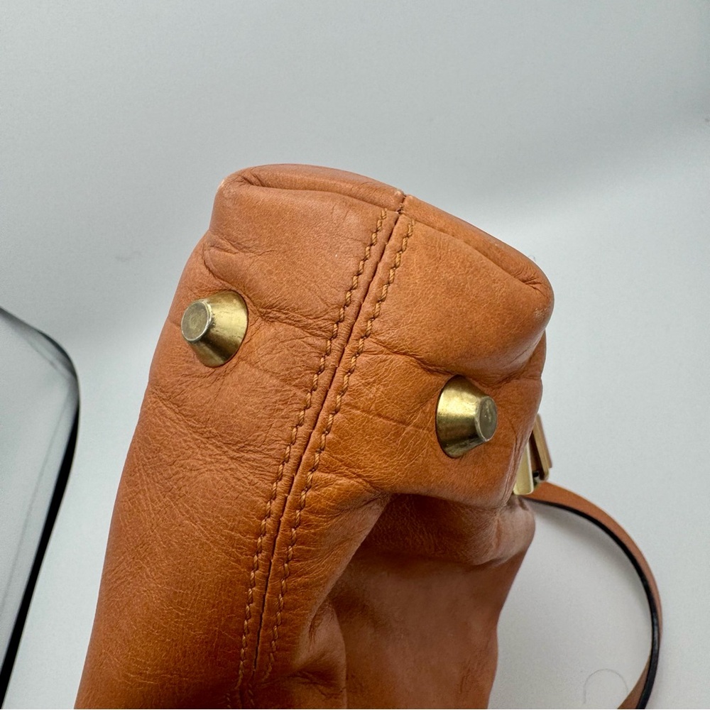 Chloe Victoria 2way Leather Bag - Picture 7 of 8